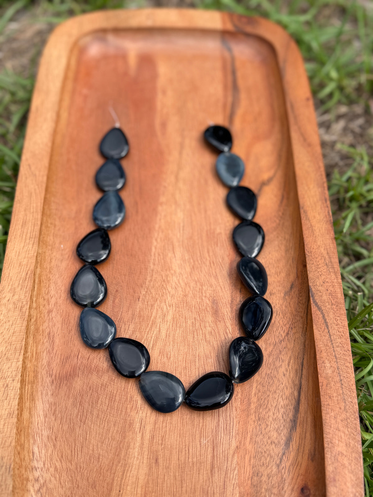 Black Teardrop - Bead Strand